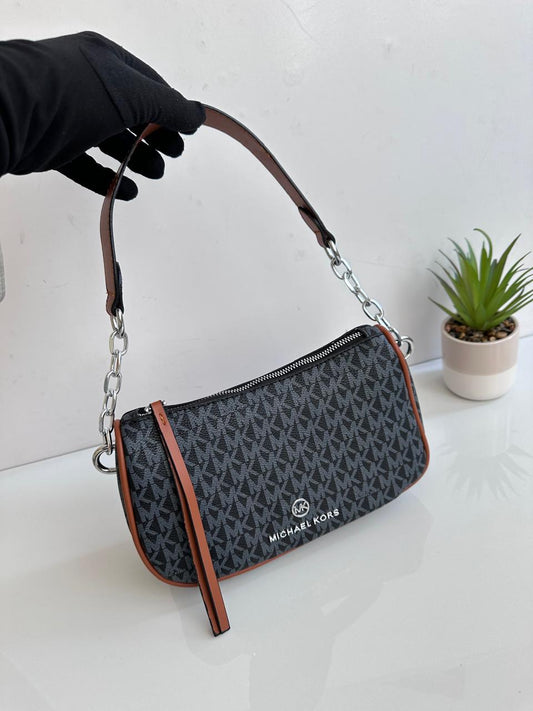 Michael Kors (Black - Handbag)